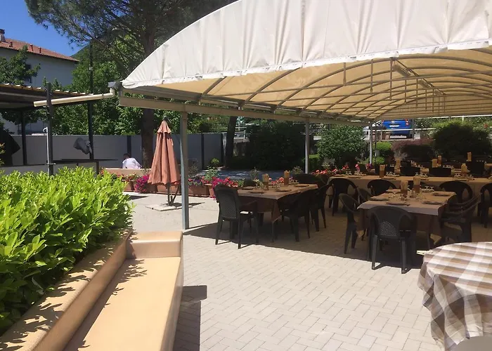 奥贝格克里斯塔洛酒店 酒店